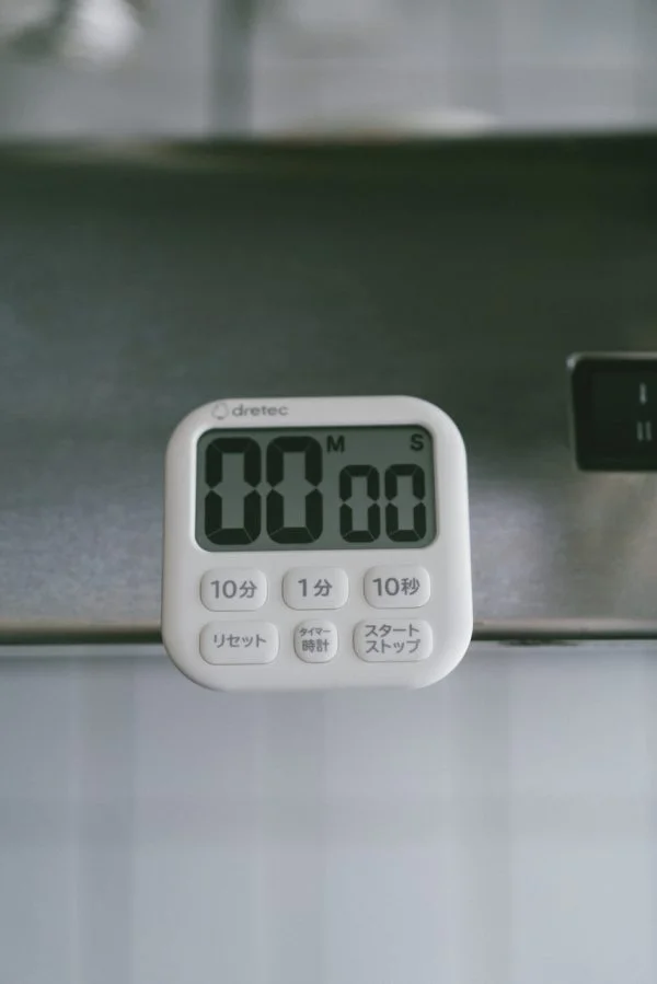 Dretec 象牙色抗菌大螢幕計時器＋時鐘（抗菌型號T-692）