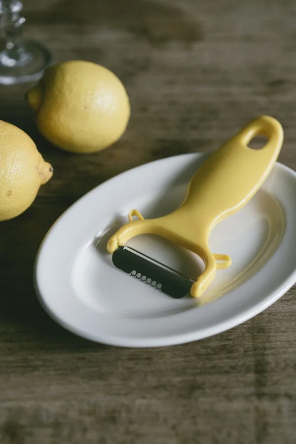 日本製檸檬皮刨絲削皮器