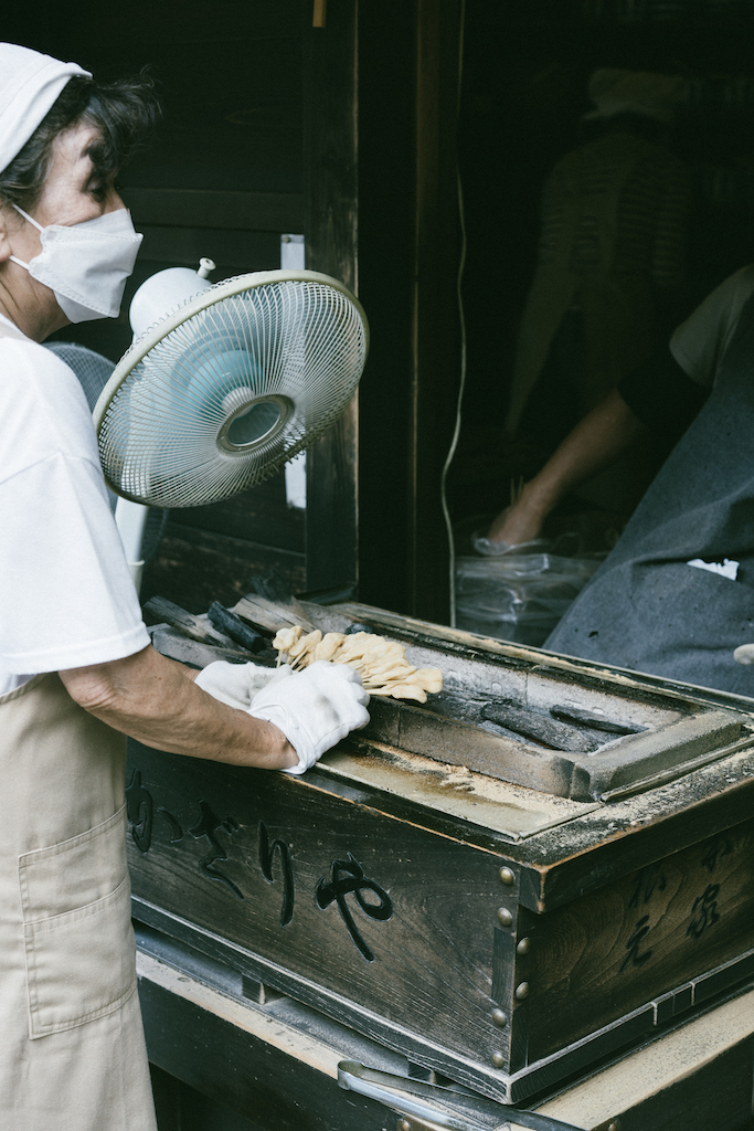 京都 - 烤麻糬 飾屋（かざりや）＆今宮神社